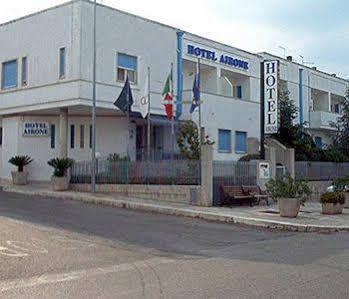 Hotel Airone Алберобело Екстериор снимка